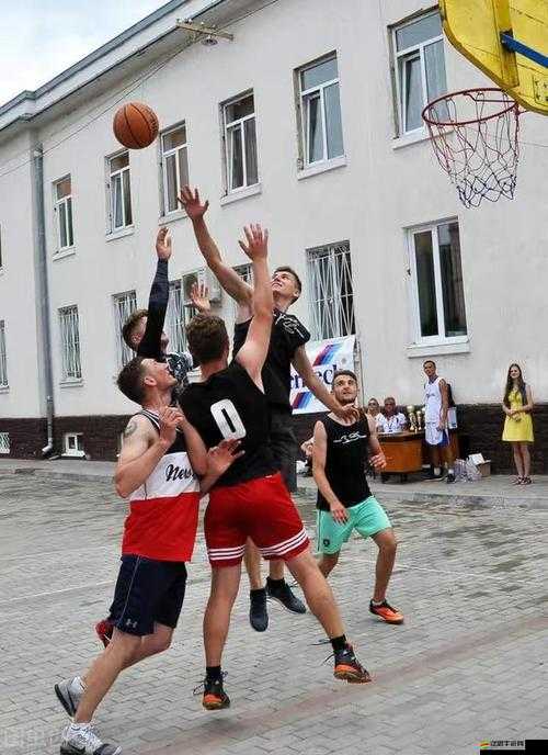 街頭炫斗：街頭籃球的華麗對決