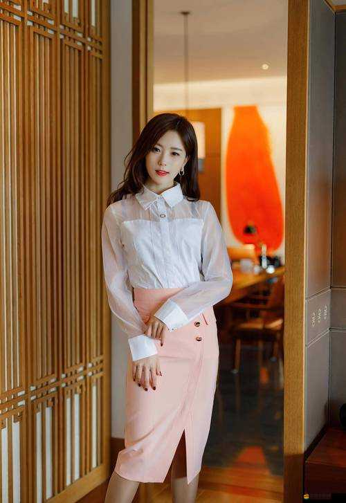 成熟女生的特點：理性、獨立、溫柔、優雅