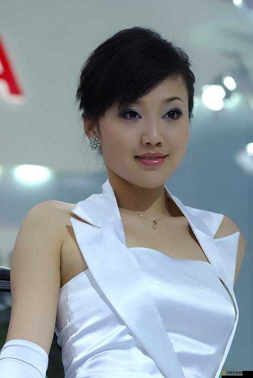 美女 b乂乂 ：擁有傾國(guó)傾城之貌的絕世佳人