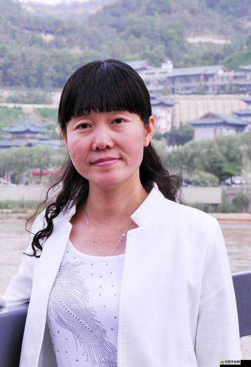 國產老熟婦亂 XXXXX 小仙蹤林：一段跨越時空的情感糾葛