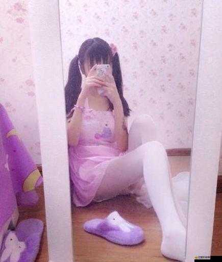 未發育嬌小性色：天真稚嫩與成熟魅力的奇妙融合