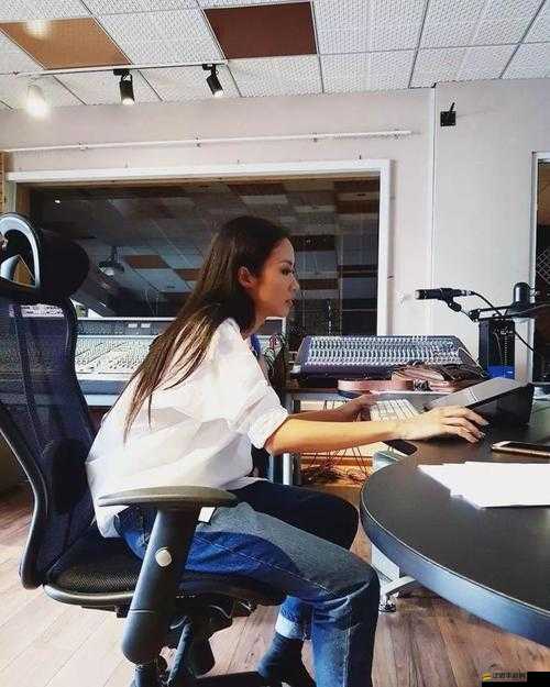 20 歲越南女 rapper 的獨特音樂風采與魅力