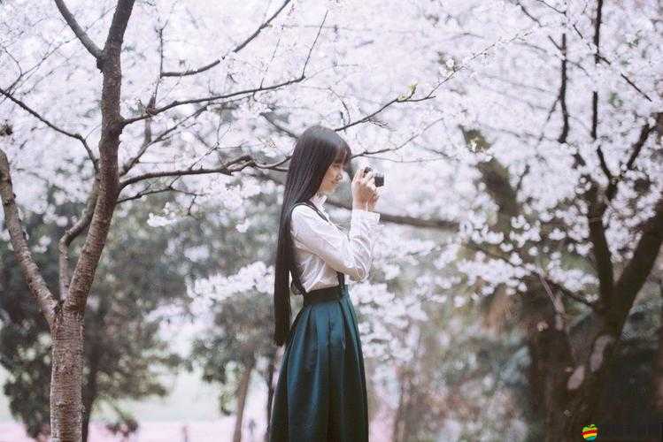 無碼人妻豐滿熟婦區毛片櫻花視頻：私密生活的真實寫照