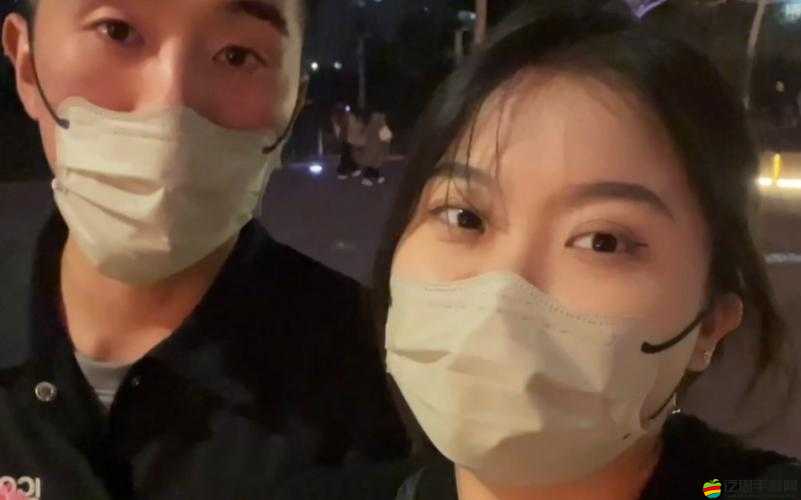 異地見面后一天好幾次真的很讓人開心很幸福呢