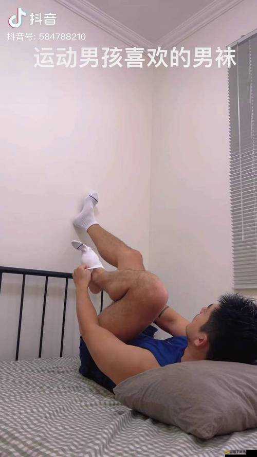 體育生 GAY 爽擼超粗又大雞巴之獨特體驗