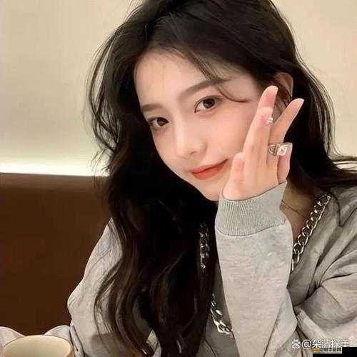 嬌小小小泬 BBBB ：那獨特而迷人的存在
