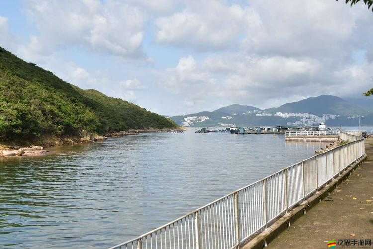 和平精英深度攻略，揭秘漁村與軍事基地西橋頭的高效制勝策略
