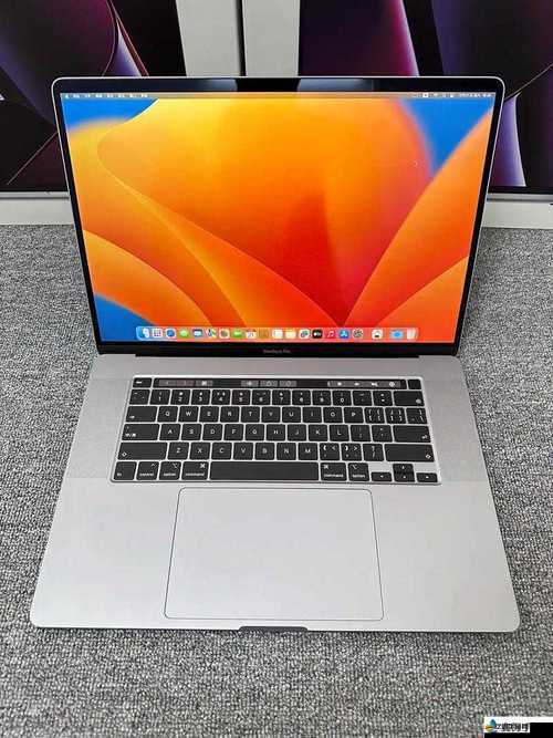 1819 MacBook Pro 18：性能卓越的經(jīng)典之作